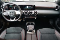 Mercedes-Benz A 200 A200 AMG Line