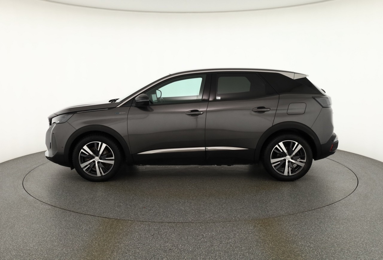 Peugeot 3008 1.6 Plug-In Hybrid 300 4wd Aut.