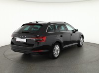 Skoda Superb 2.0 TDI DSG Style