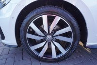 VW Touran 2.0 TDI R-Line