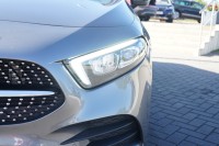 Mercedes-Benz A 200 A200 Lim. DCT AMG Line 18Z MBUX Pano