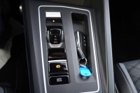 VW Golf VIII Variant 2.0 TDI R-Line DSG