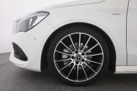 Mercedes-Benz CLA 200 Shooting Brake AMG Line Peak Edition