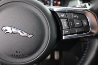 Jaguar E-Pace E-PACE 2.0 R-Dynamic SE AWD