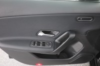 Mercedes-Benz CLA 180 d SB AT