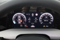VW Golf VIII Variant 1.5 TSI DSG