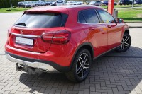 Mercedes-Benz GLA 200 Standard