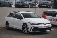 VW Golf VIII Variant 1.5 TSI R-Line