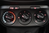Opel Corsa E 1.4 Drive