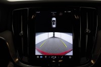 Volvo V60 B4 R Design