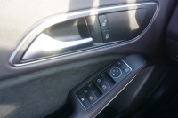 Mercedes-Benz CLA 200 AMG Line