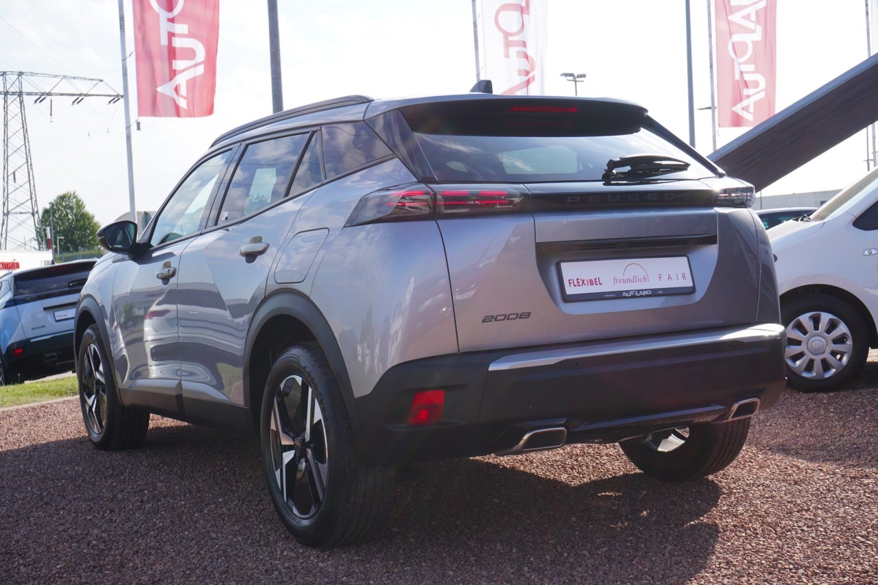 Peugeot 2008 PureTech 130 Aut.