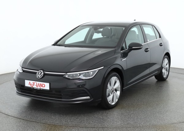 VW Golf VIII 1.5 eTSI DSG Style
