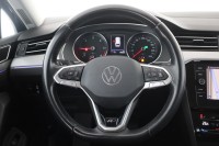 VW Passat Variant 2.0 TDI DSG R-Line