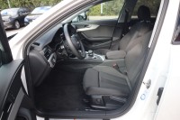 Audi A4 Quattro Avant 40 TDI quattro S line
