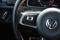 VW Golf VII 2.0 16V TSI GTI TCR
