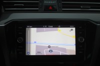 VW Passat Variant 2.0 TDI DSG 2x R-Line 4Matic