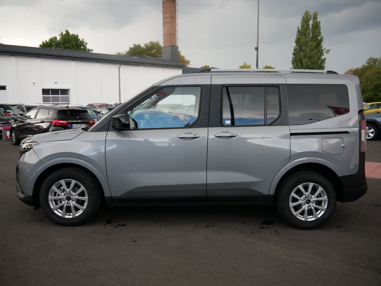 Ford Tourneo Courier Titanium 1.0 EB Aut.