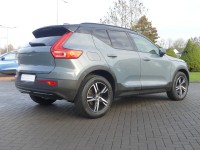 Volvo XC 40 XC40 2.0 M-Hybrid R Design