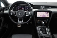 VW Passat Variant 2.0 TSI 4Motion R-Line