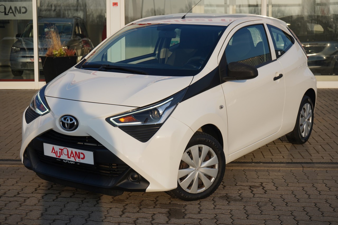 Toyota Aygo AYGO 1.0 x
