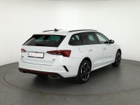 Skoda Octavia Combi 1.4 TSI iV DSG RS
