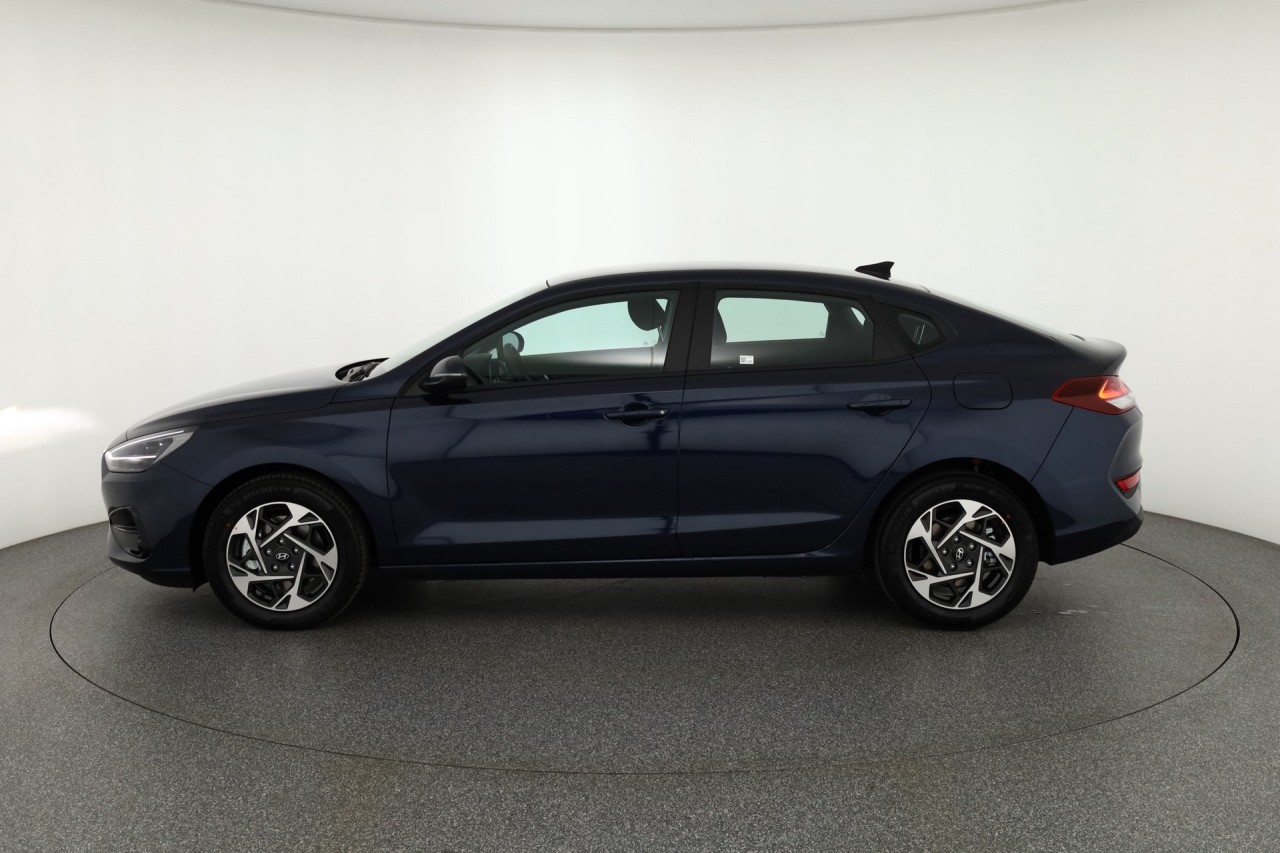 Hyundai i30 FB 1.0 T-GDi Aut.