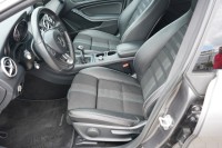 Mercedes-Benz CLA 180 Urban