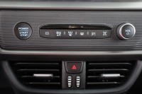 Ford Tourneo Courier Titanium 1.0 EB