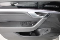 VW Touareg 3.0 TDI V6 4Motion R-Line