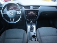 Skoda Octavia Combi 1.5 TSI DSG Soleil