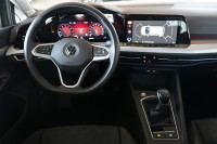 VW Golf VIII Variant 1.0