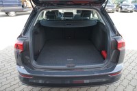VW Golf VIII 2.0 TDI Variant DSG