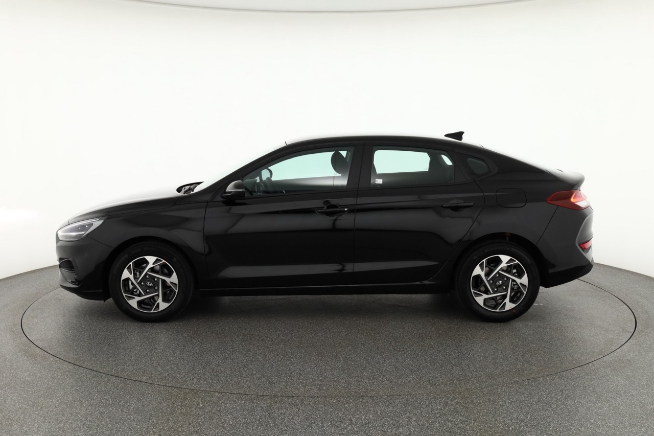 Hyundai i30 FB 1.0 T-GDi Aut.