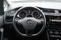 VW Touran 1.5 TSI DSG R-line