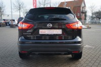 Nissan Qashqai 1.2 360°