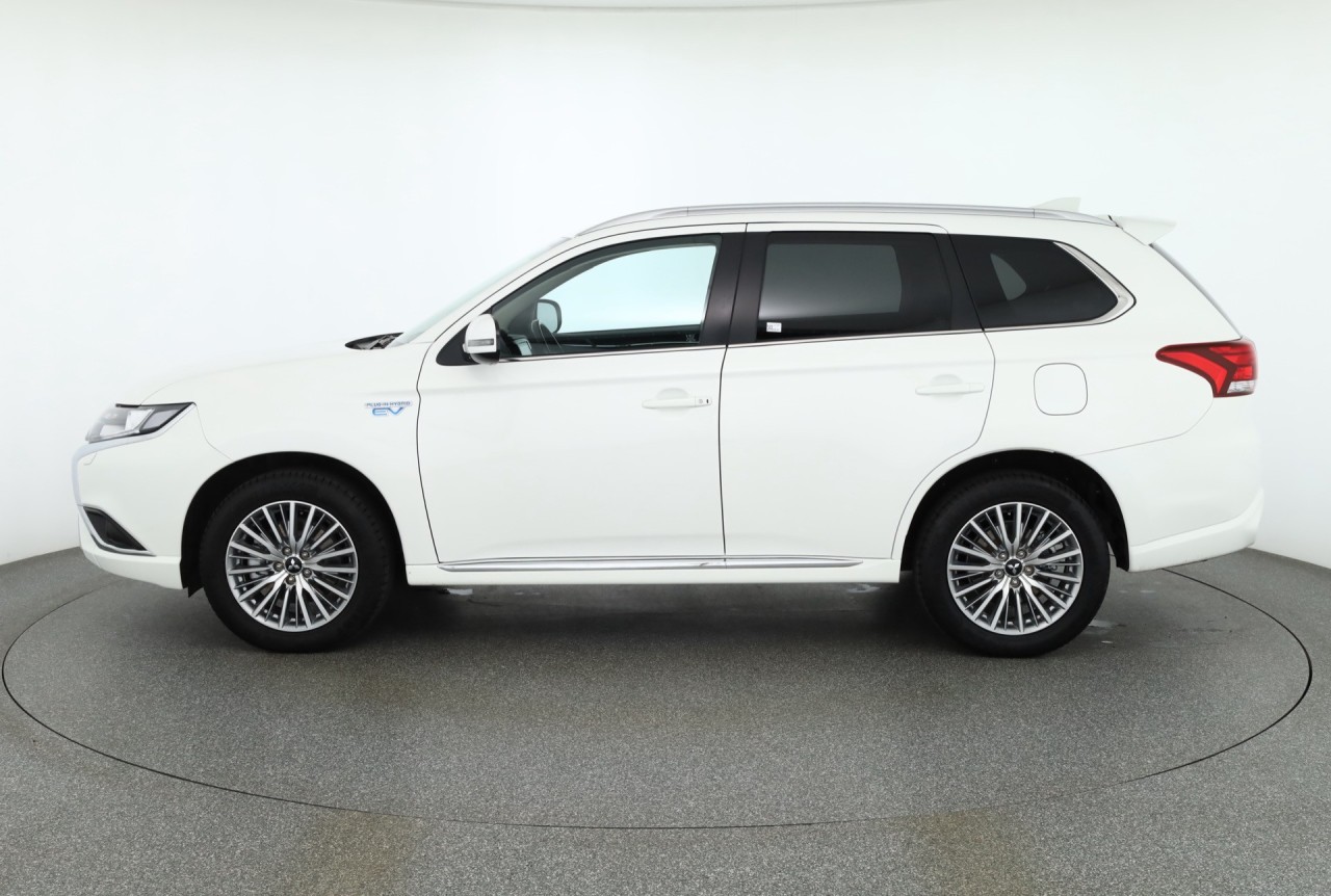 Mitsubishi Outlander 2.4 PHEV 4WD