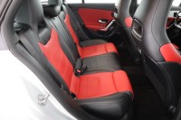 Mercedes-Benz CLA 250 SB AMG Line