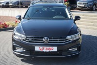 VW Passat Variant 1.5 TSI DSG R-Line