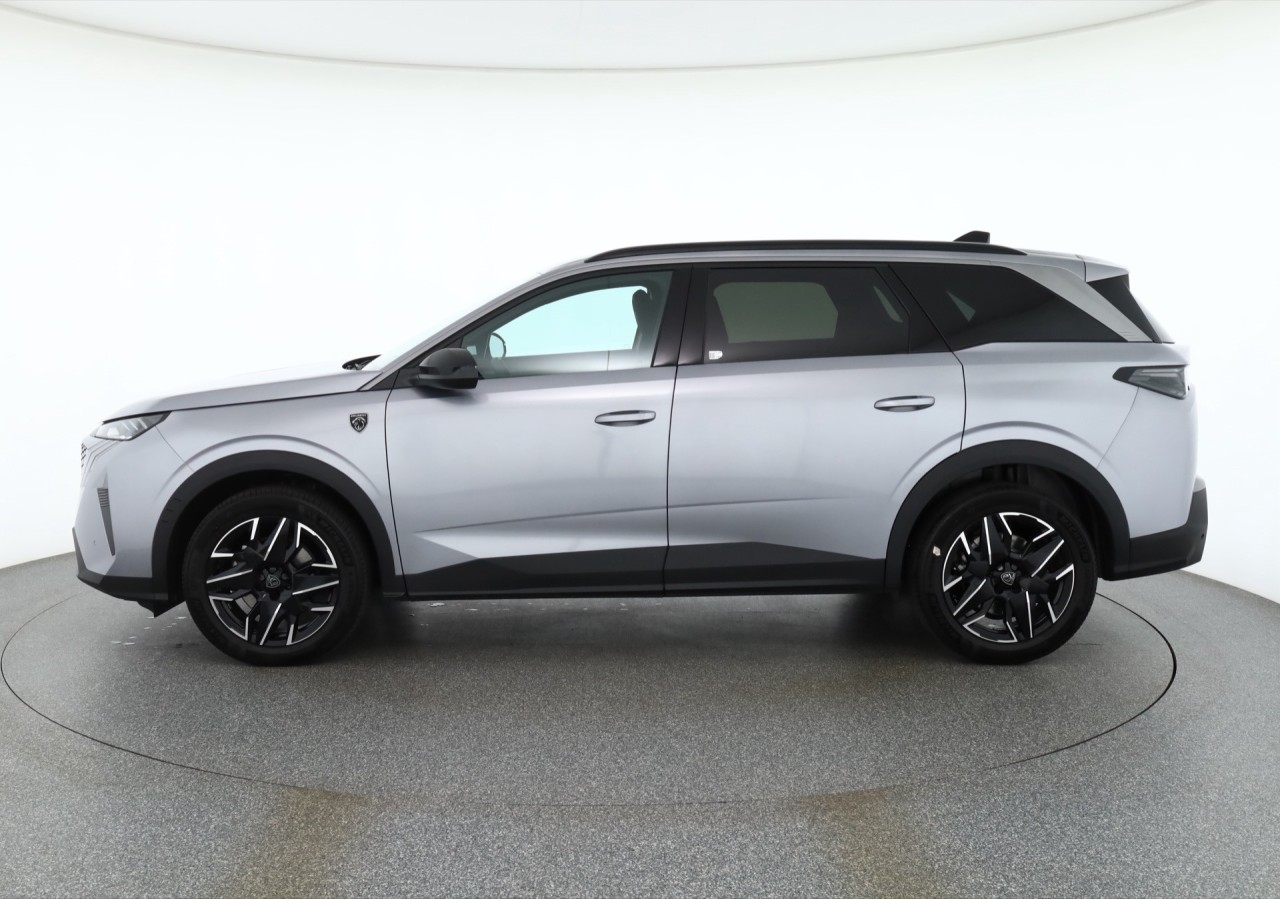 Peugeot 5008 GT 1.2 Hybrid Aut.