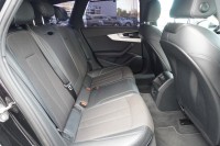 Audi A4 Avant 35 2.0 TFSI S line Matrix