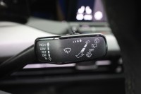 VW Golf VIII Variant 1.0 eTSI DSG Life