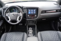 Mitsubishi Outlander 2.4Hybrid PHEV 4WD