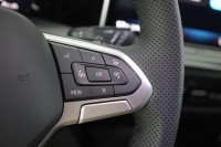 VW Golf VIII Variant 1.5 eTSI R-Line DSG