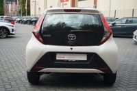 Toyota Aygo X 1.0 x-play club Aut.