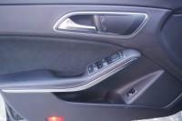 Mercedes-Benz CLA 200 Shooting Brake 