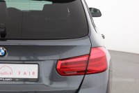BMW 318 i Touring Sport Line