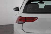 VW Golf VIII 1.0 TSI