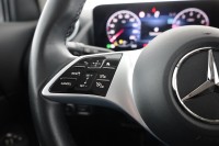 Mercedes-Benz GLA 180 DCT Progressive