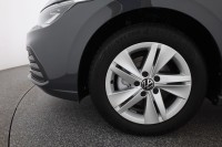 VW Golf VIII Variant 1.0 eTSI DSG Life